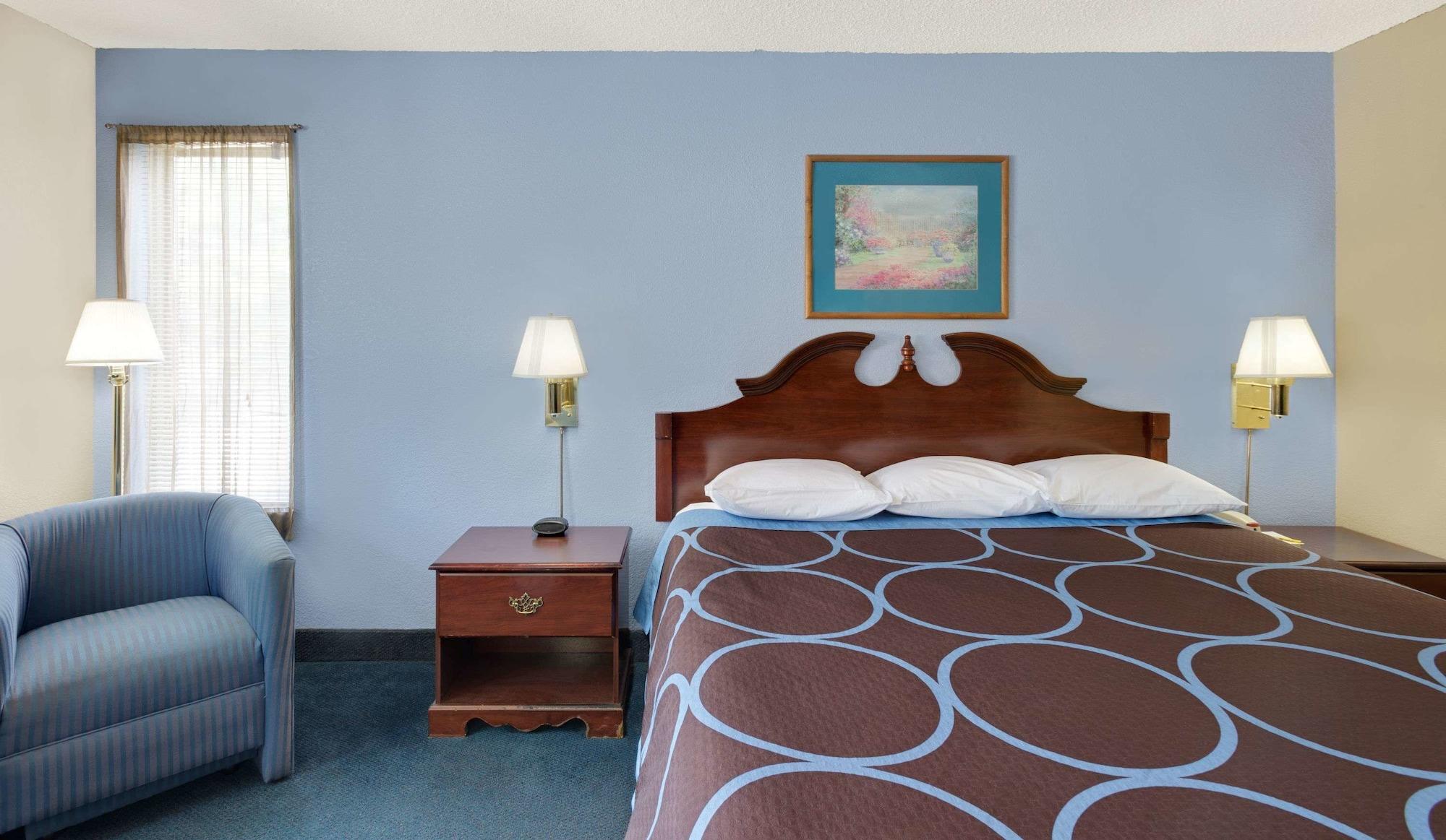 Super 8 By Wyndham Newburgh/West Point Stewart Intl Airport Motel Exterior photo